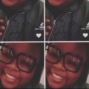 Meet your Posher, Mykayla